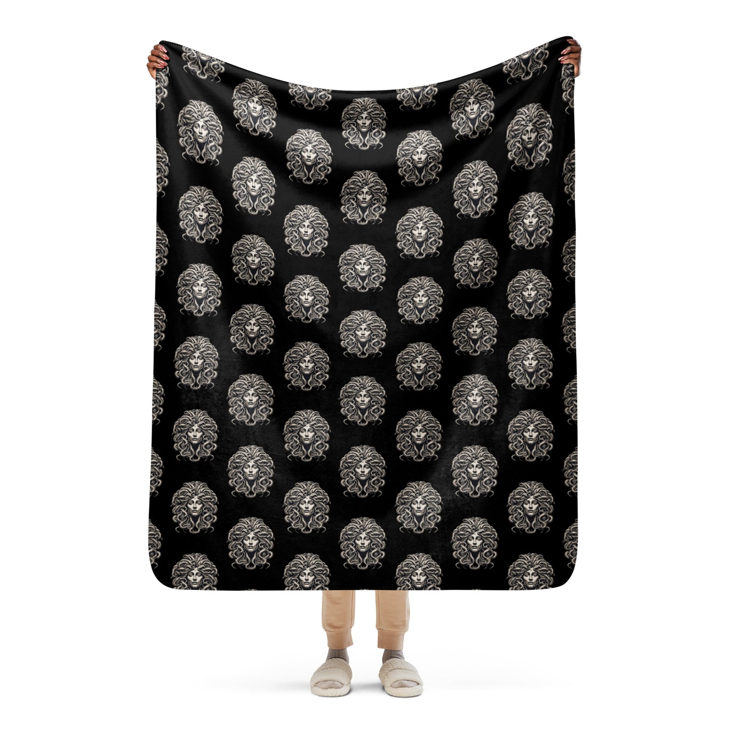 MEDUSA SHERPA BLANKET