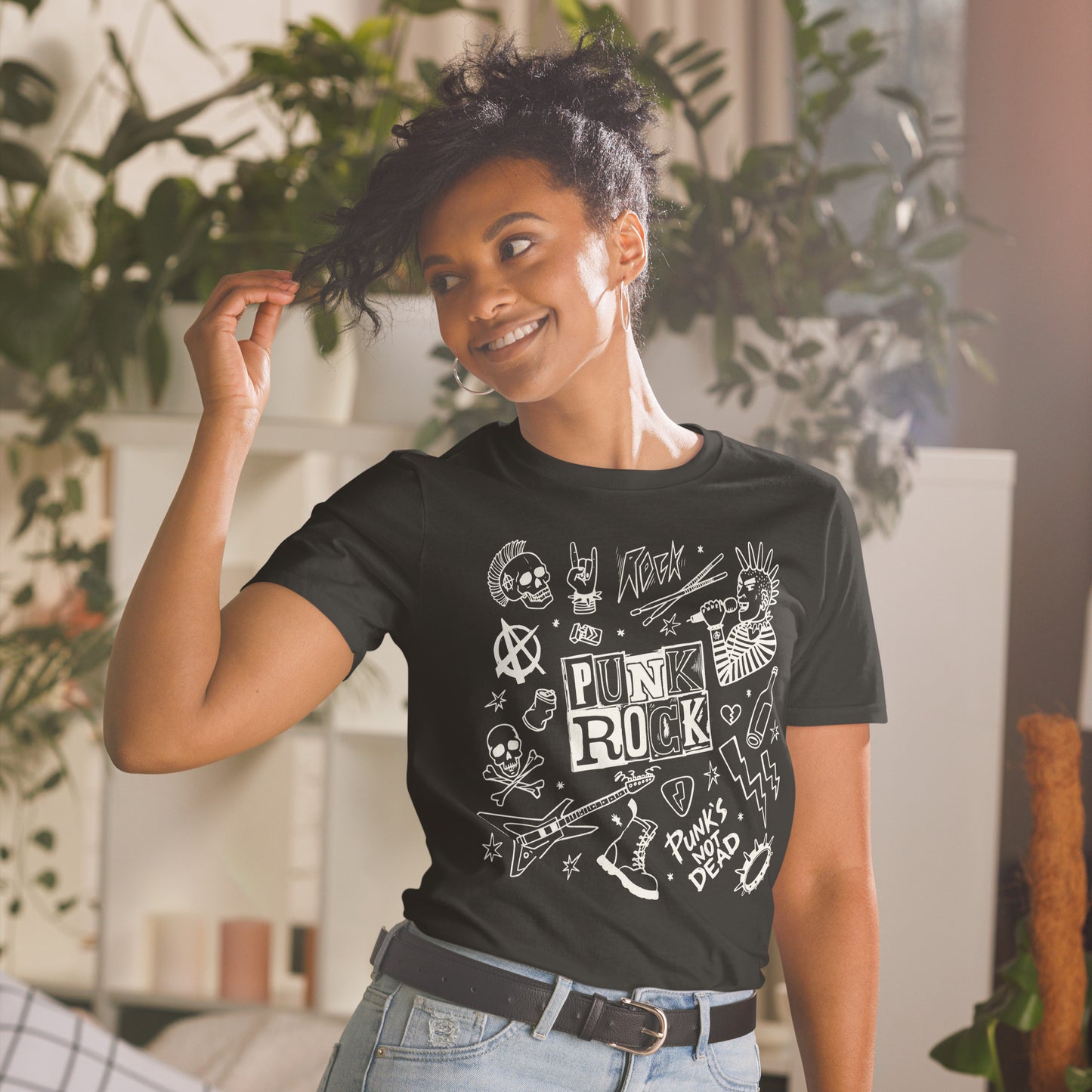 PUNK'S NOT DEAD SHORT SLEEVE UNISEX TEE