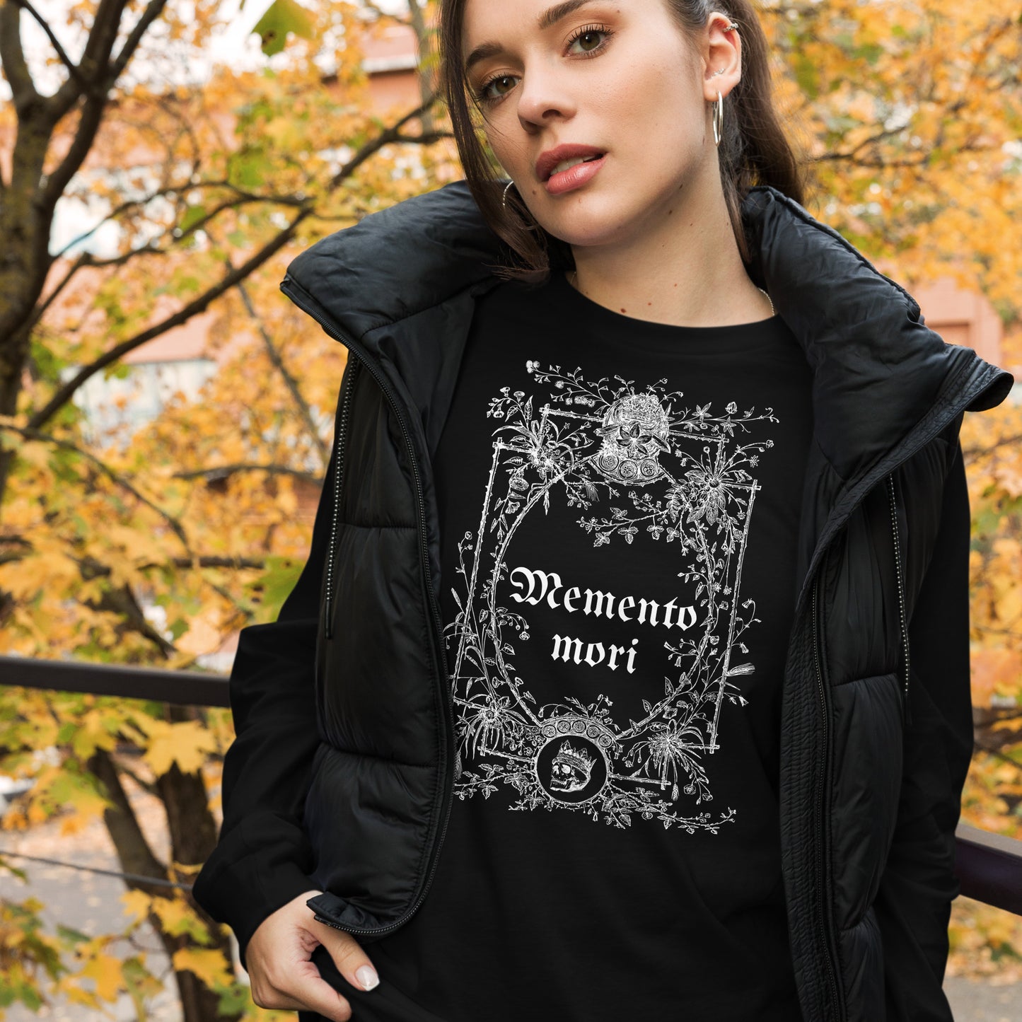 MEMENTO MORI UNISEX LONG SLEEVE TEE