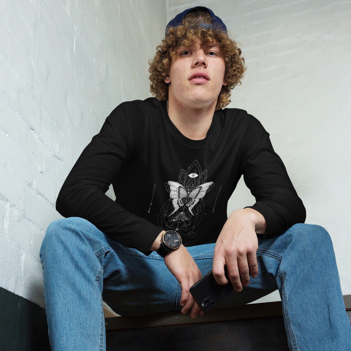 MOTH UNISEX LONG SLEEVE TEE