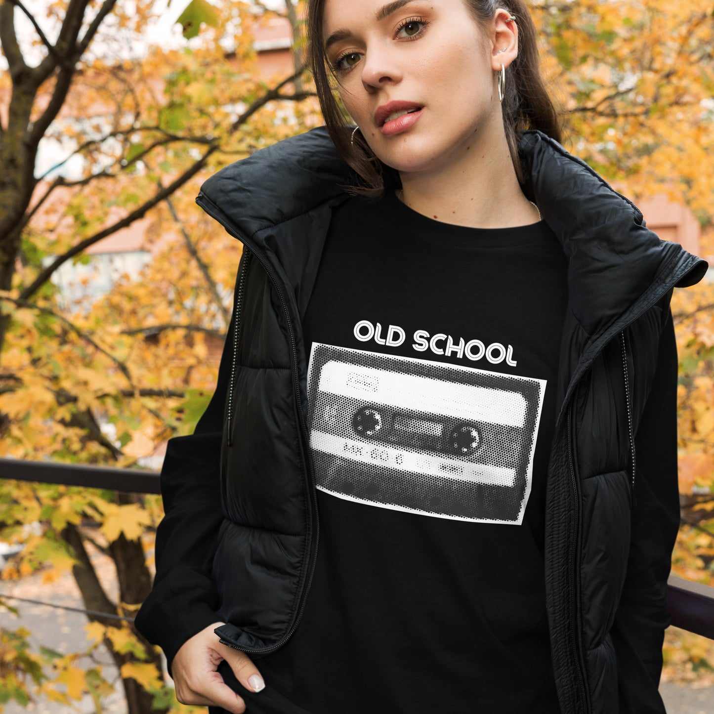 OLD SCHOOL LONG SLEEVE TEE