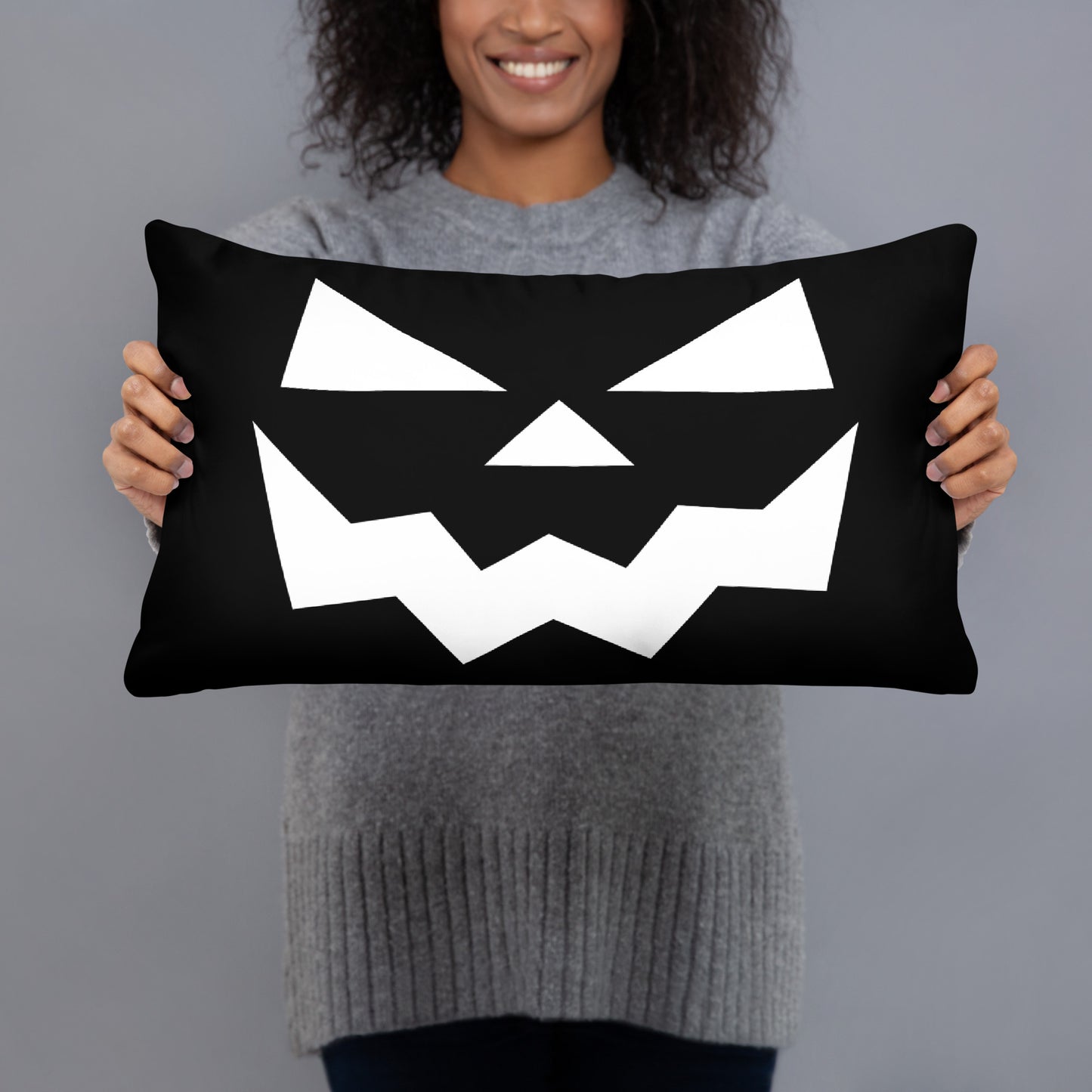 JACK-O-LANTERN ACCENT PILLOW