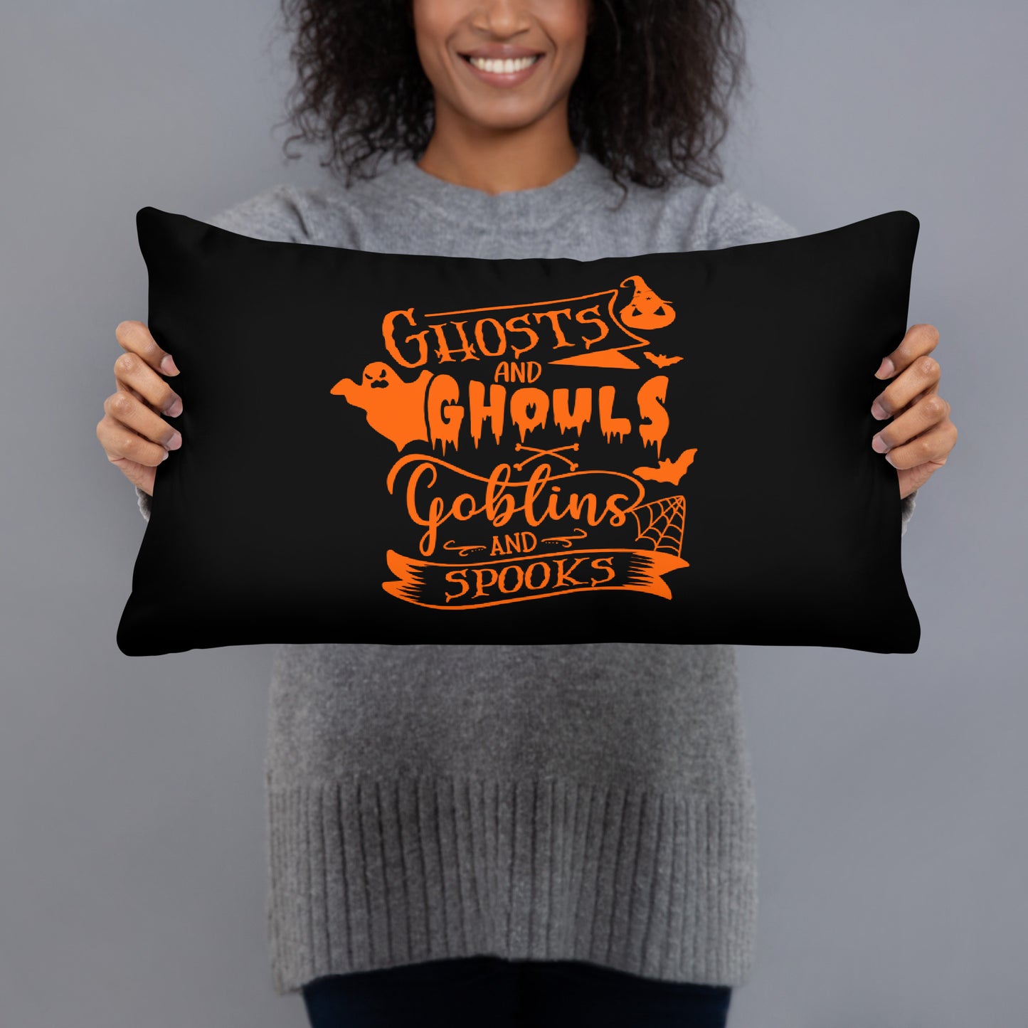 GHOSTS & GHOULS ACCENT PILLOW