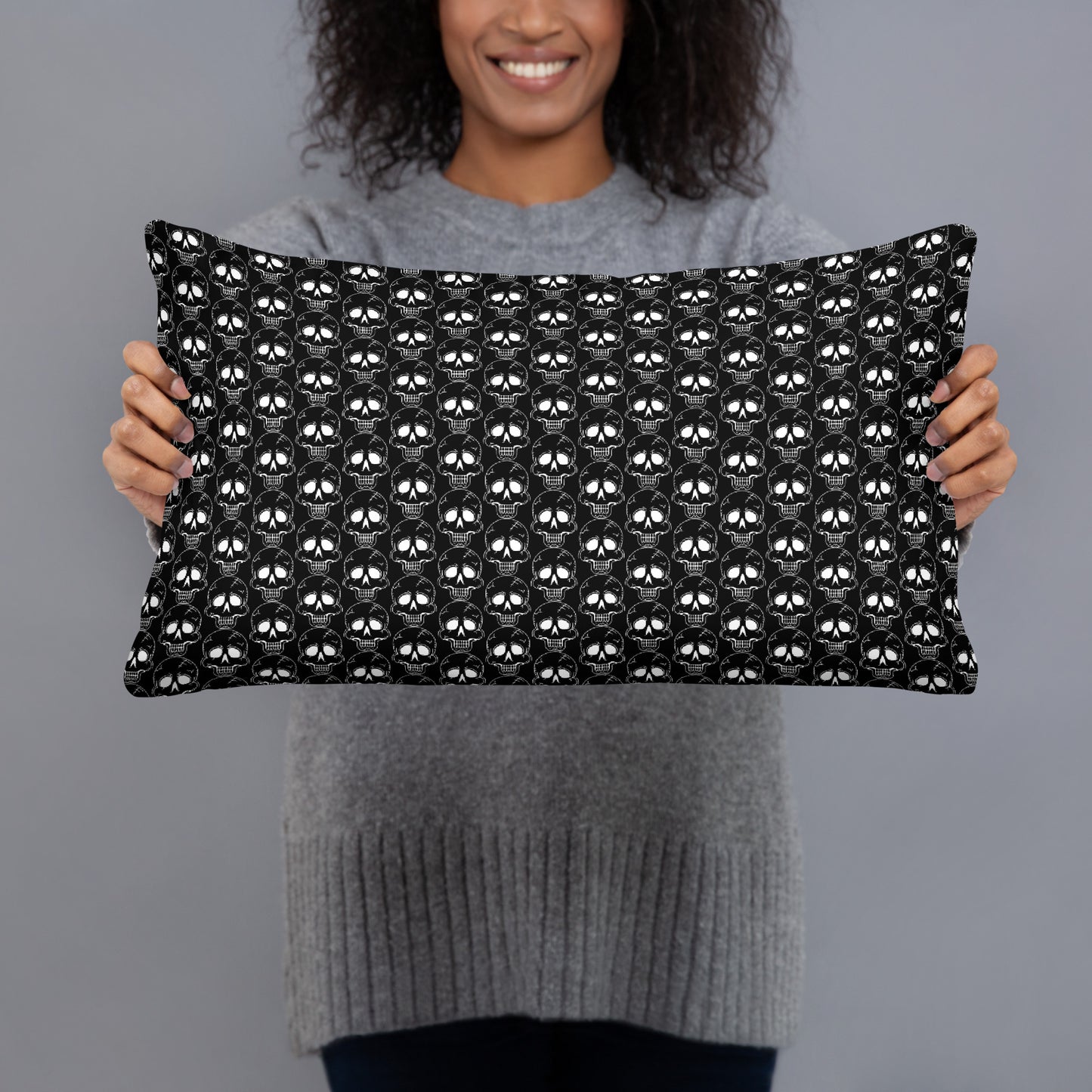 LAUGHING SKULL (MINI) PILLOW