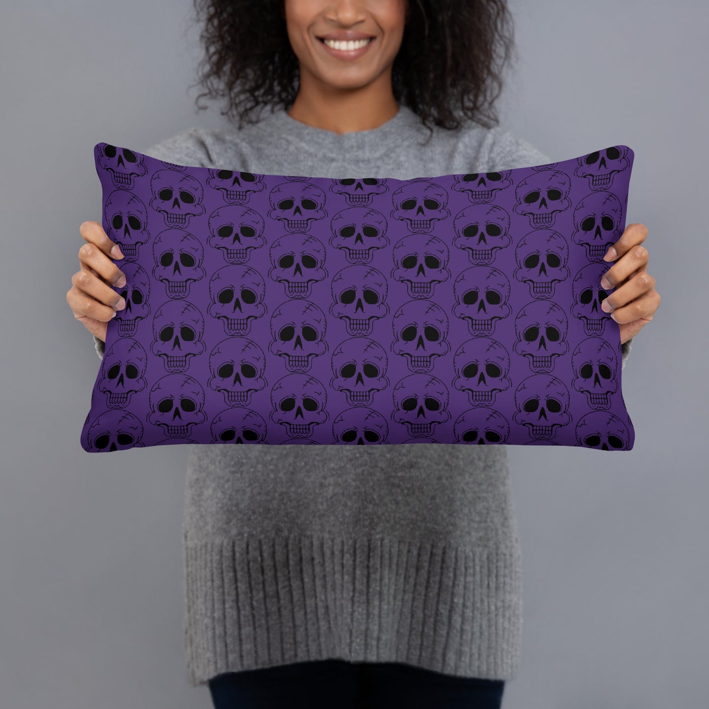 PURPLE LAUGHING SKULL PILLOW