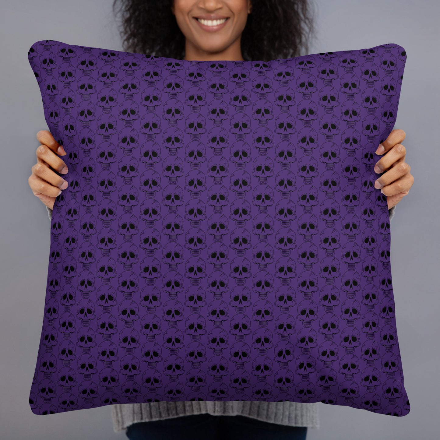 PURPLE LAUGHING SKULL (MINI) PILLOW