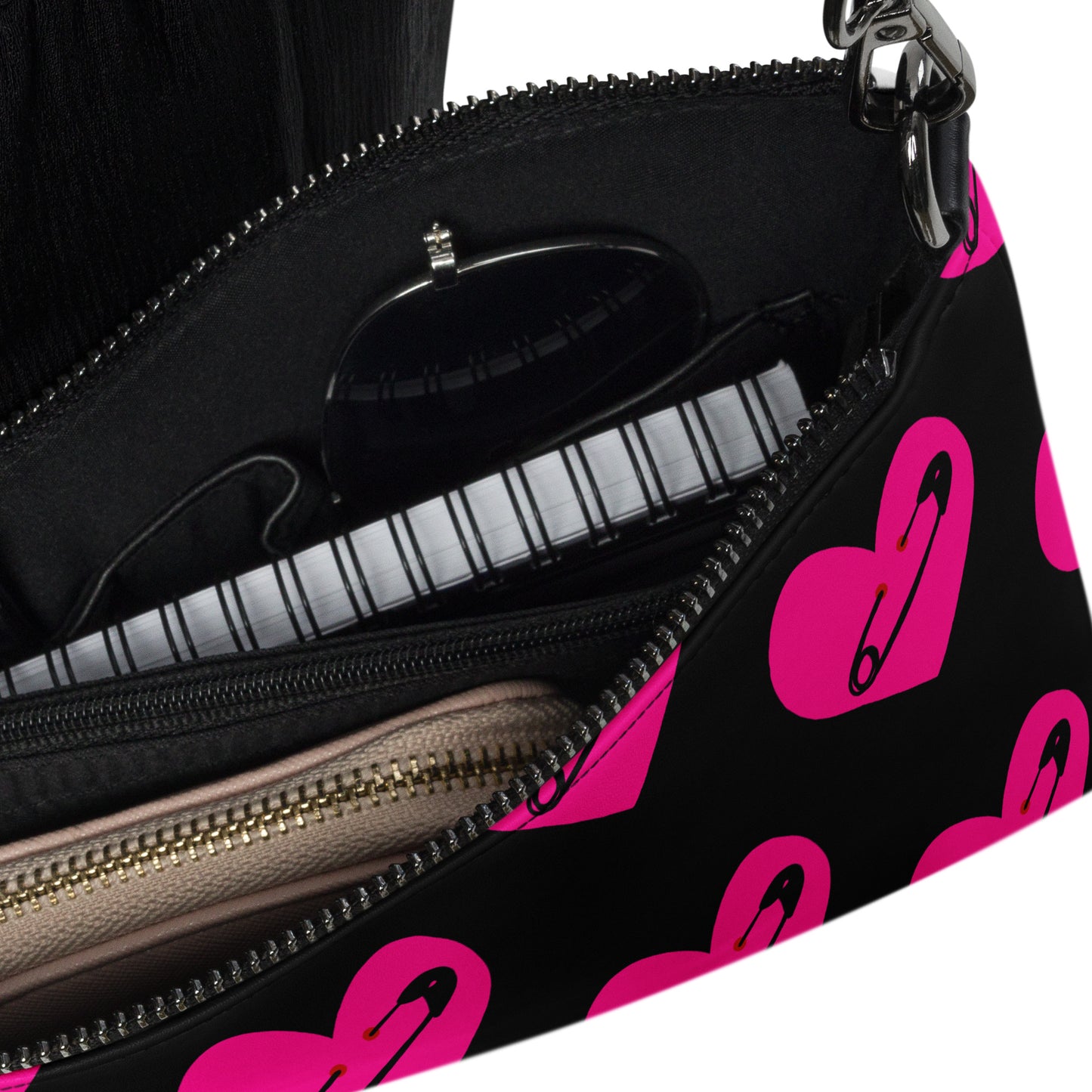 PINNED HEART B CROSSBODY BAG