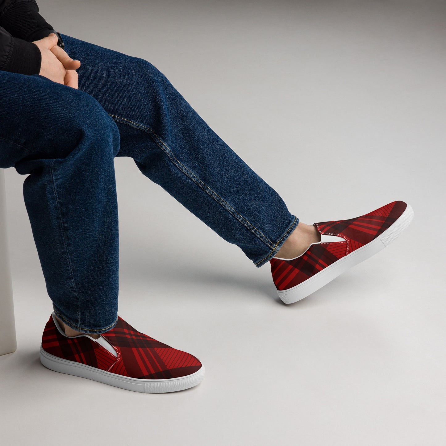 MEN'S RED PLAID SLIP-ON CANVAS SHOES