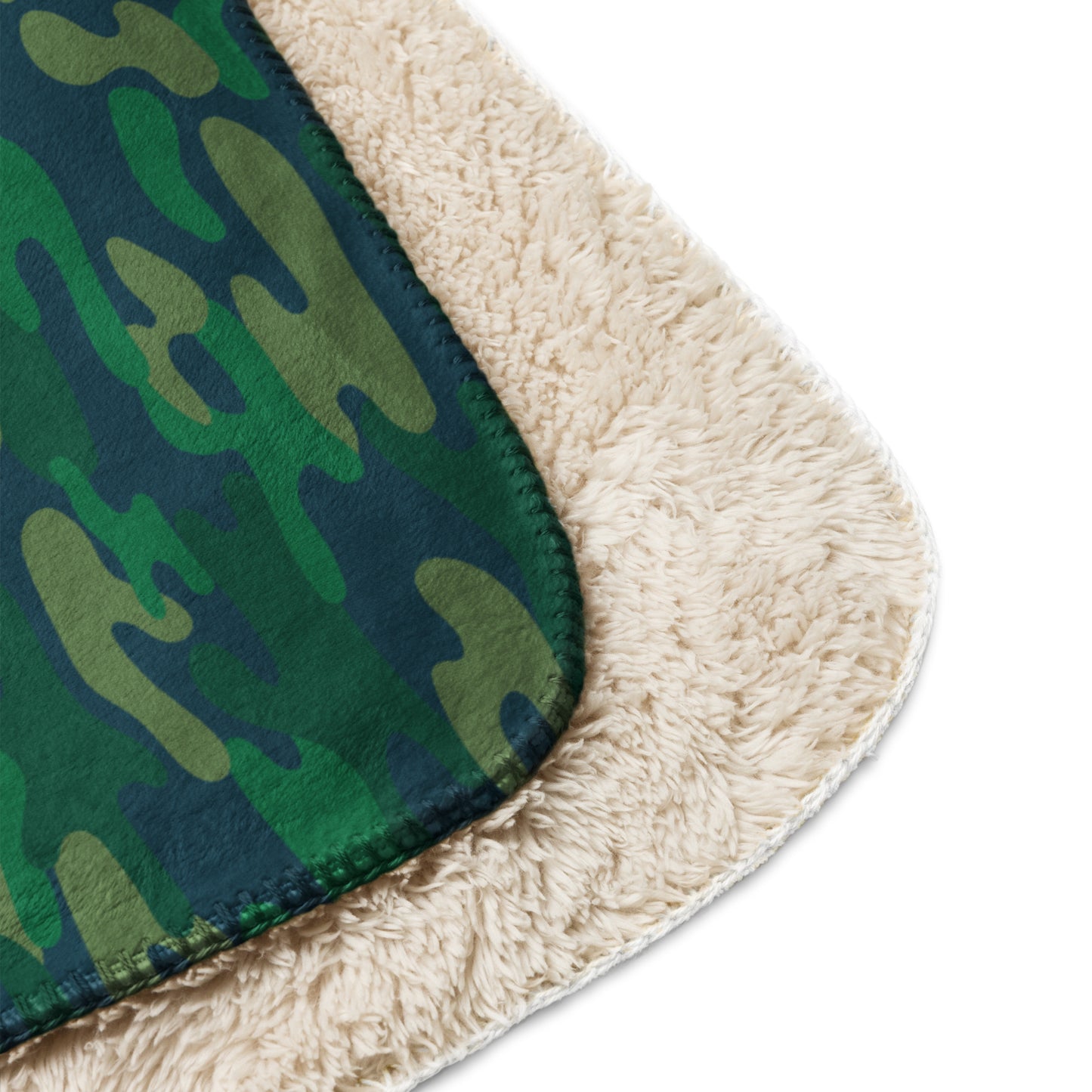 GREEN CAMO SHERPA BLANKET