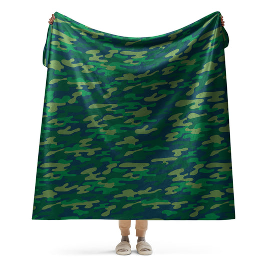 GREEN CAMO SHERPA BLANKET