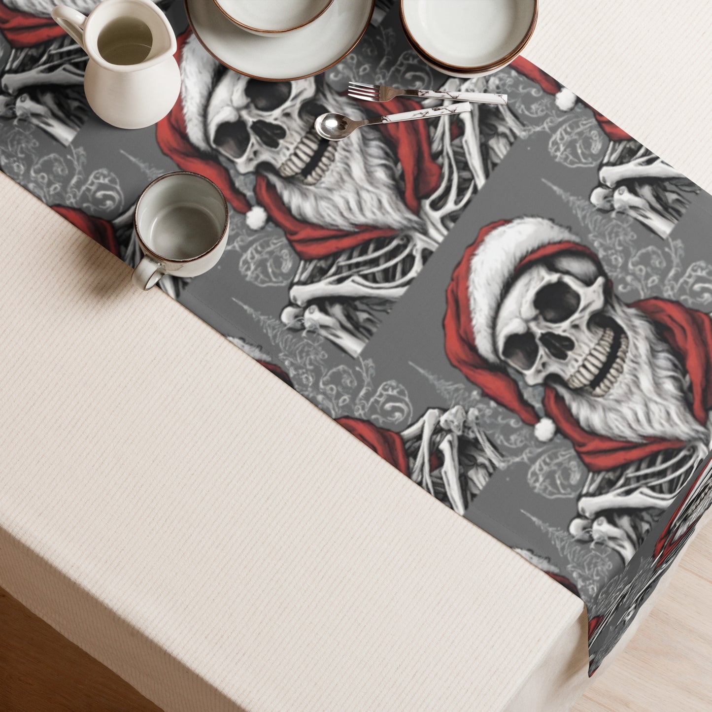 SANTA BEARD TABLE RUNNER