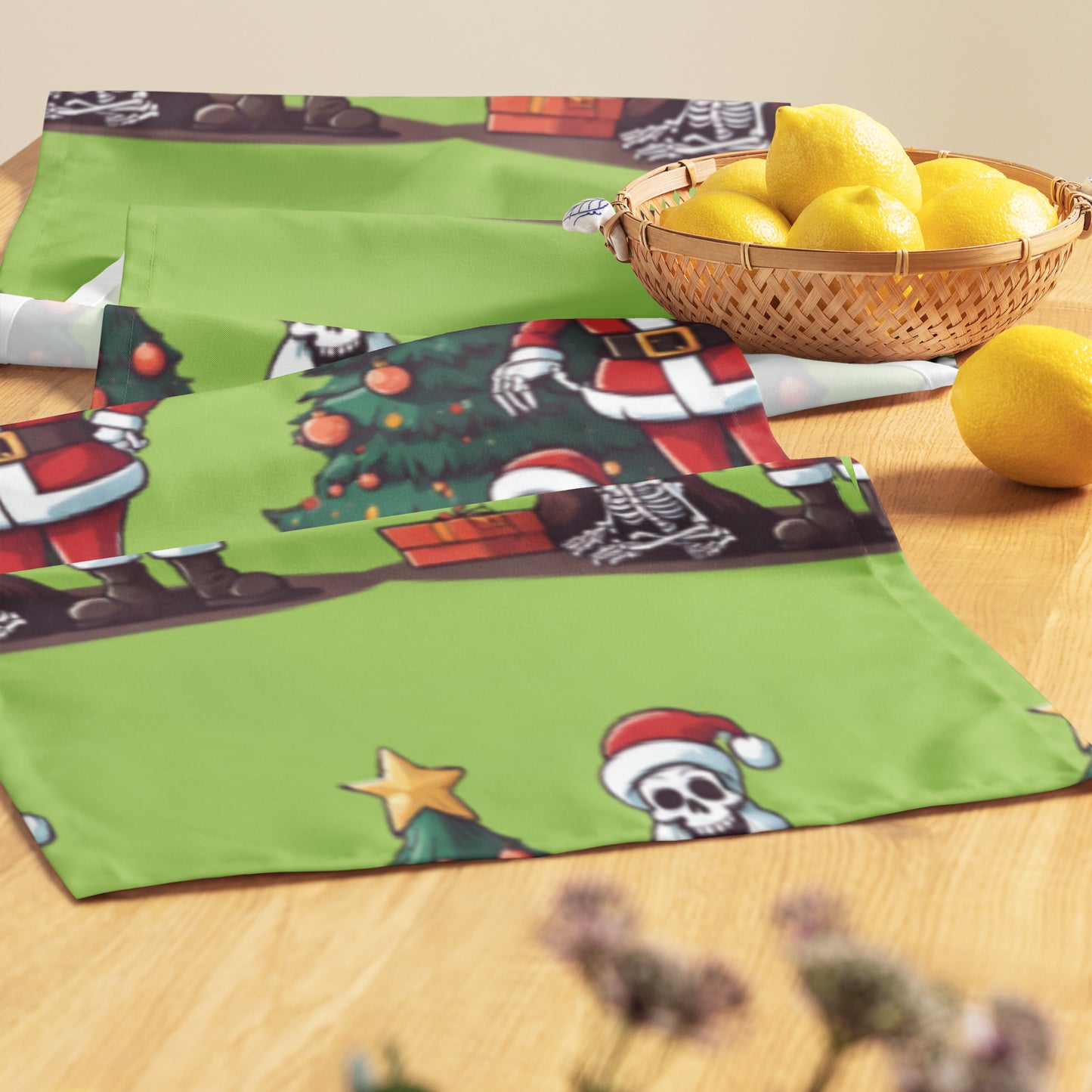 SANTA TREE TABLE RUNNER