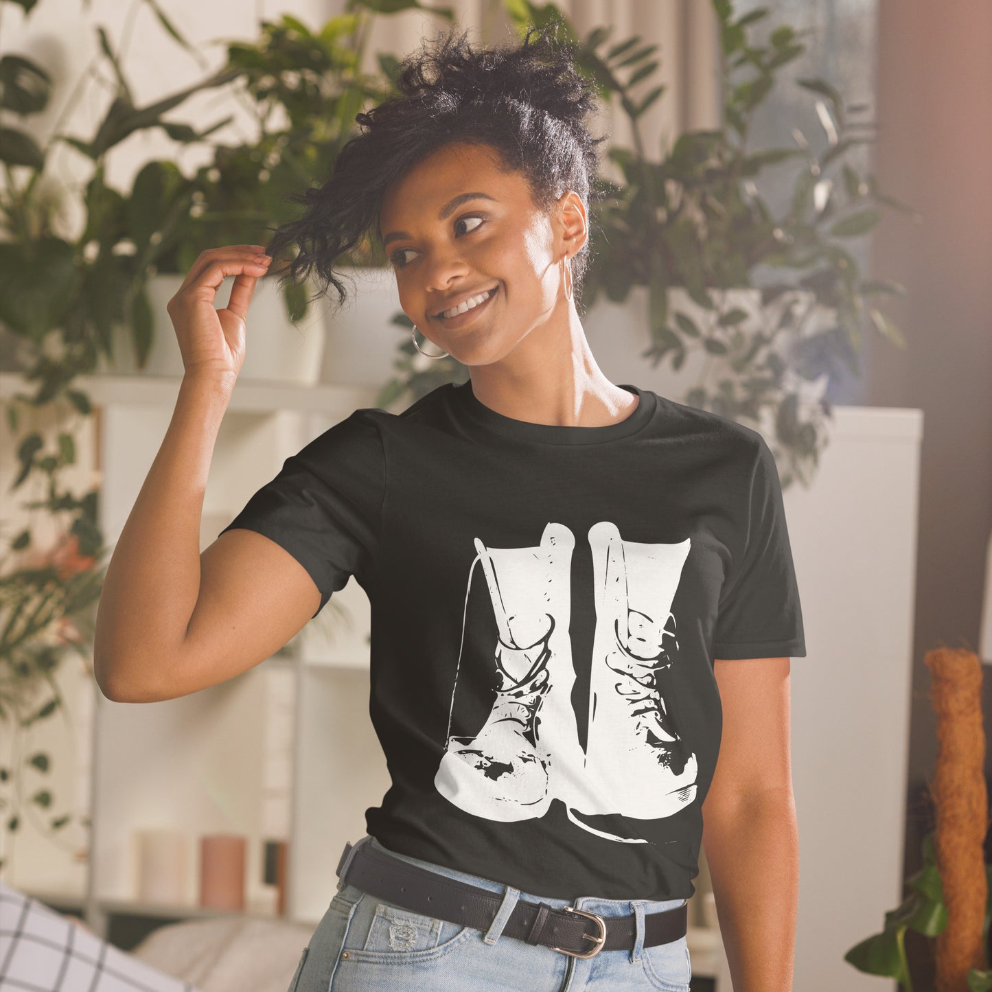 COMBAT BOOTS UNISEX SHORT SLEEVE TEE