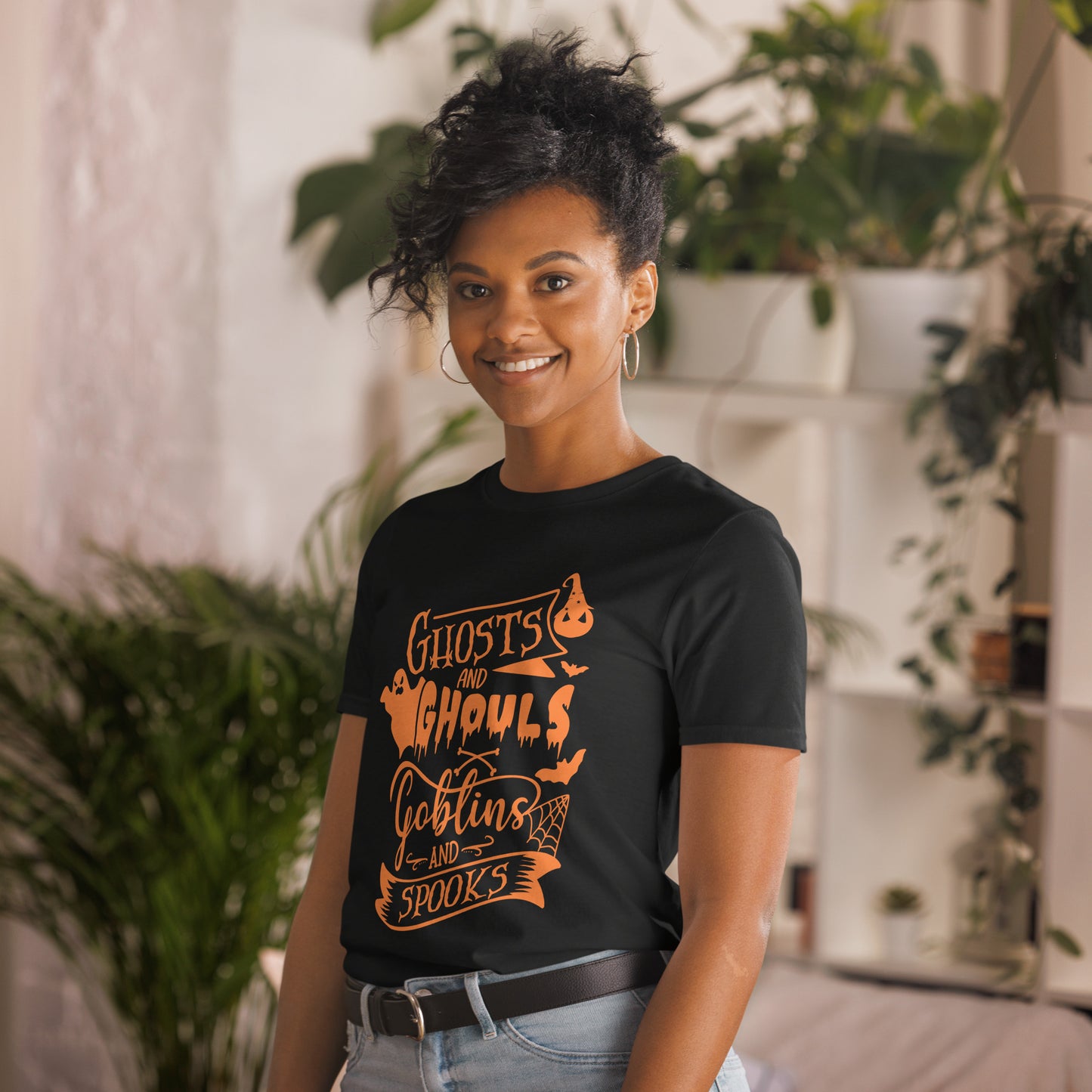GHOSTS & GHOULS SHORT SLEEVE UNISEX TEE