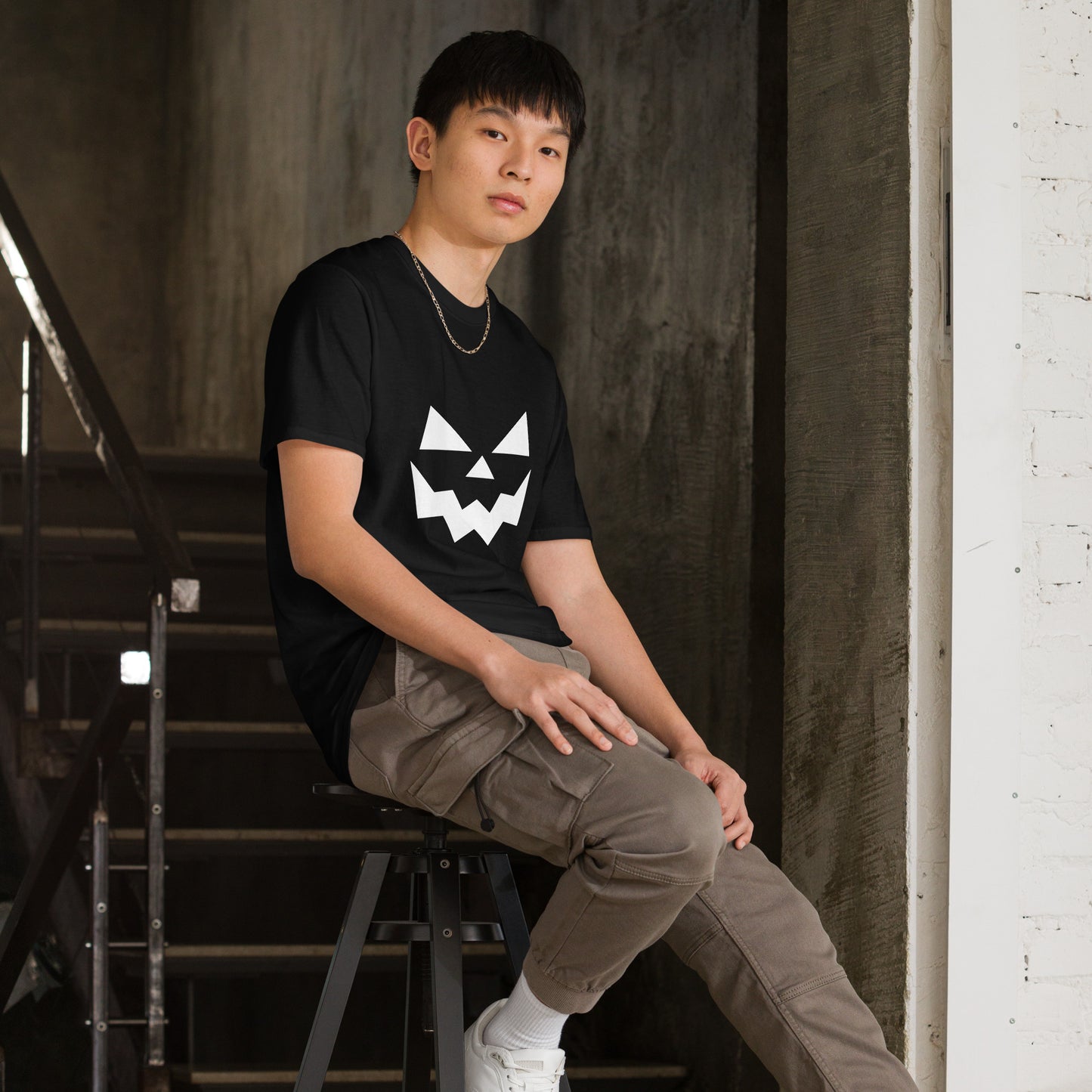 JACK-O-LANTERN SHORT SLEEVE UNISEX TEE