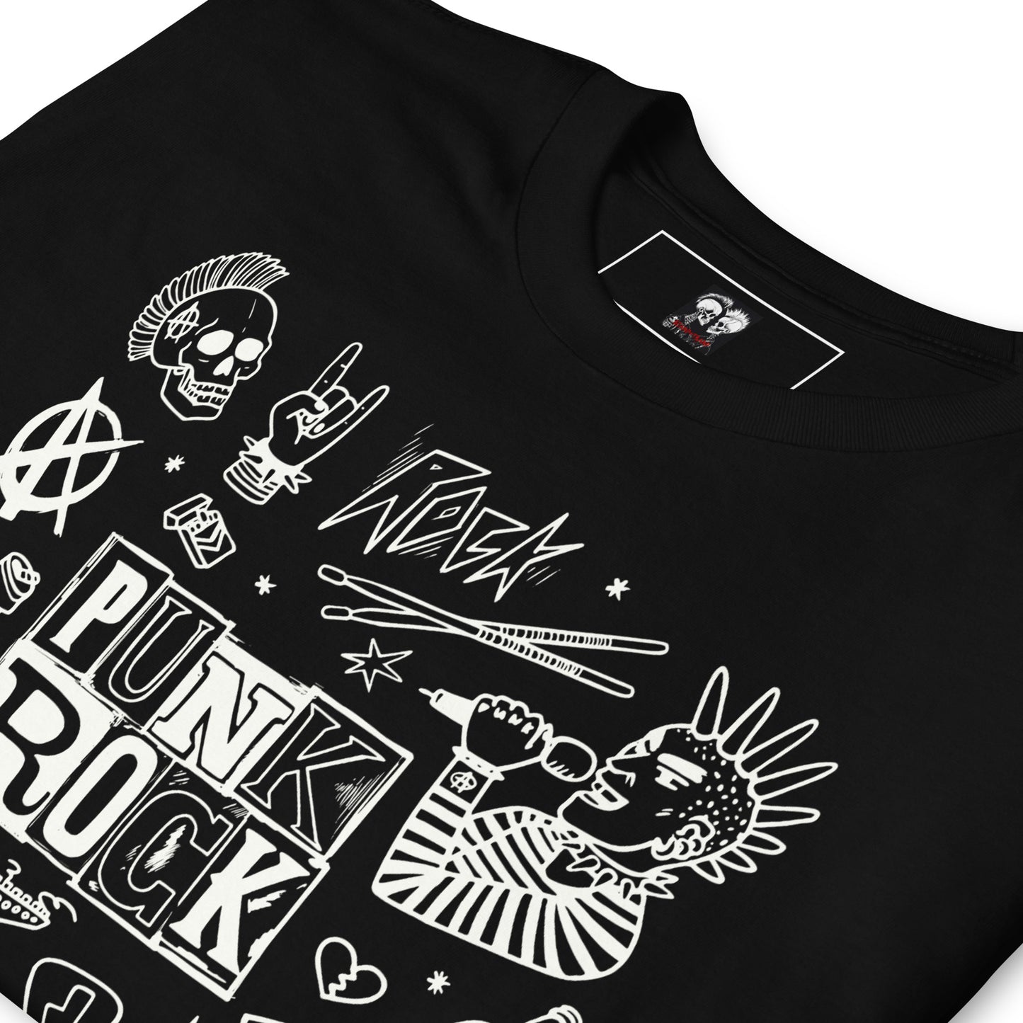 PUNK'S NOT DEAD SHORT SLEEVE UNISEX TEE